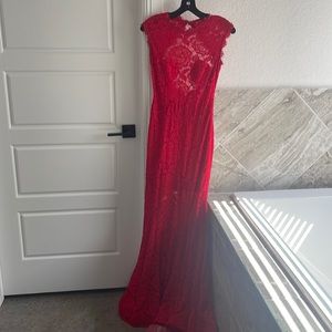 Bought this for a black tie wedding. Love this dress. It is a showstopper